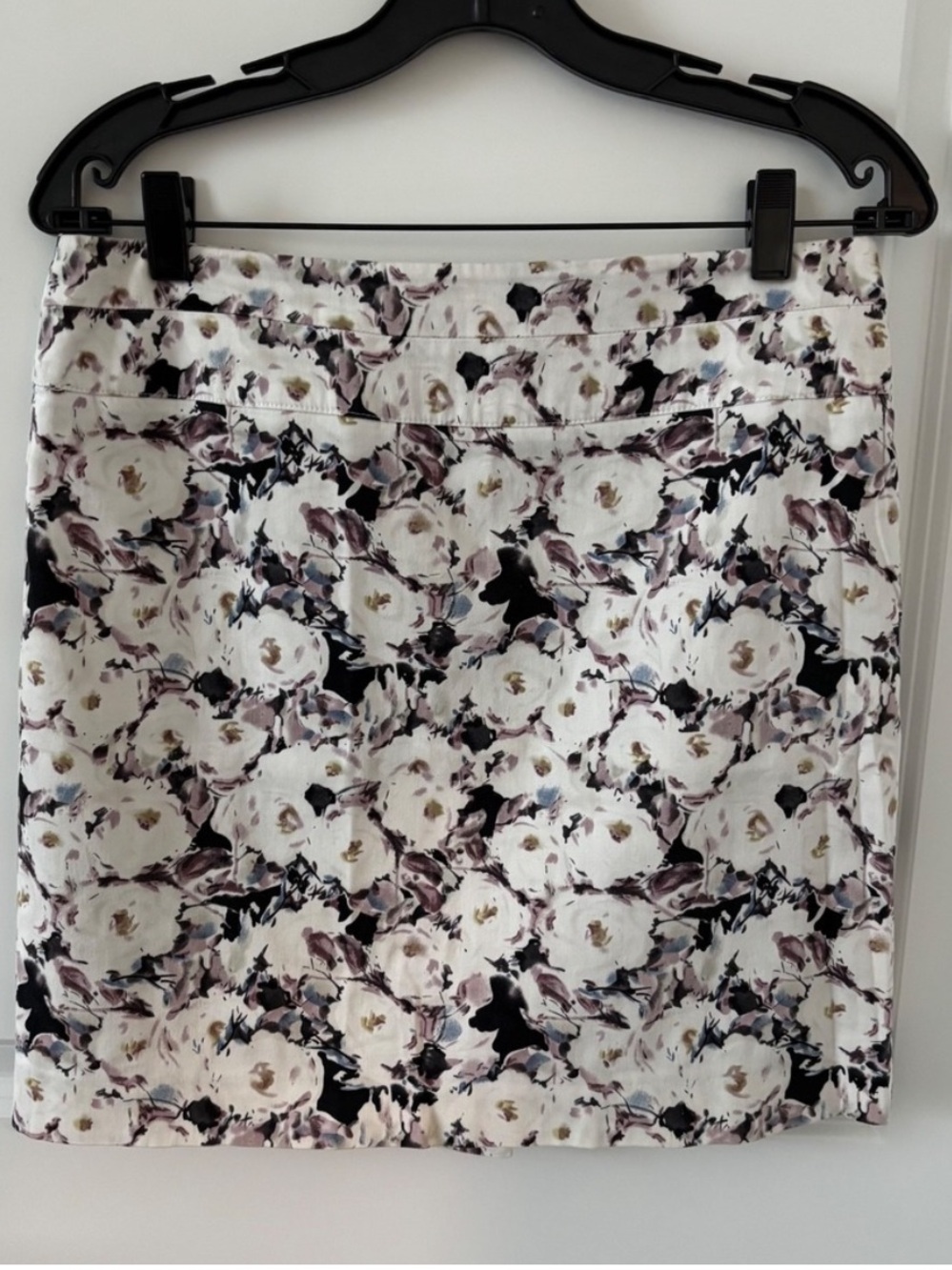 DONNA Ricco | Cotton Stretch Floral Skirt Size 6